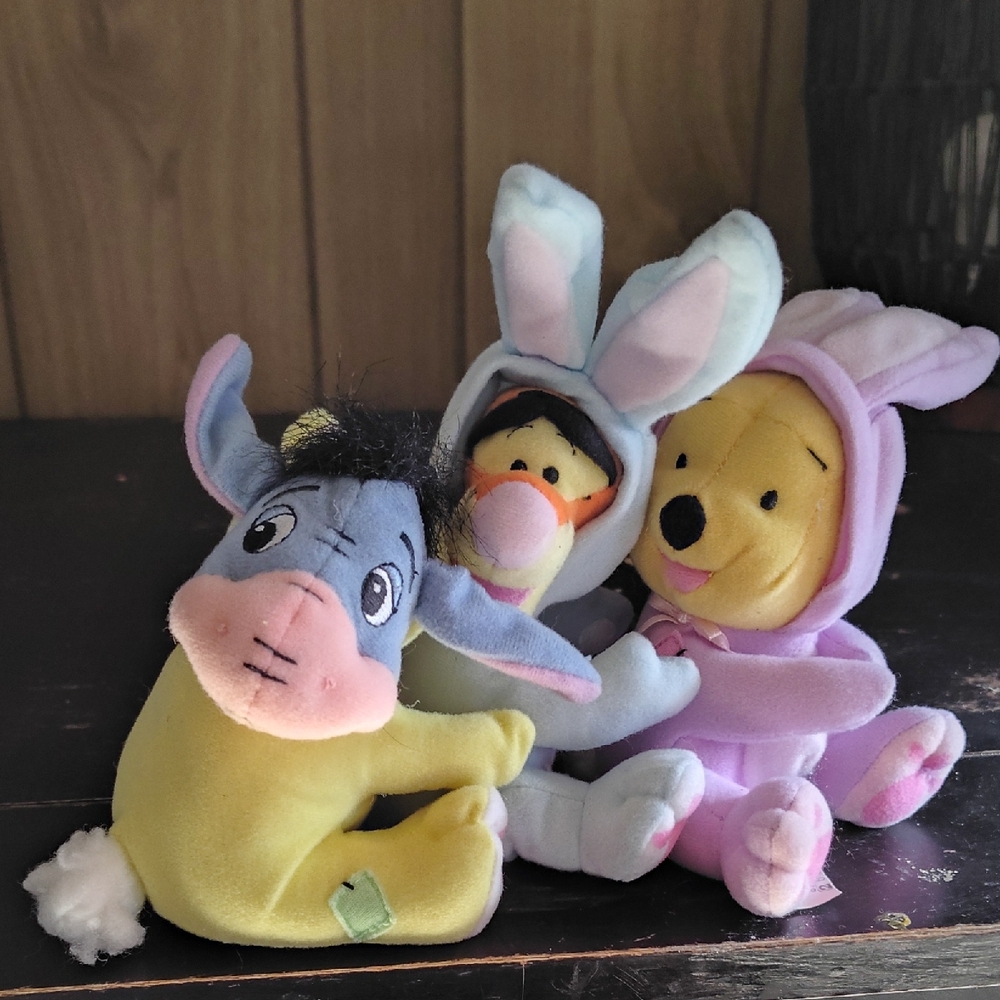Disney Winnie The Pooh And Friends Easter 🐇🐣
